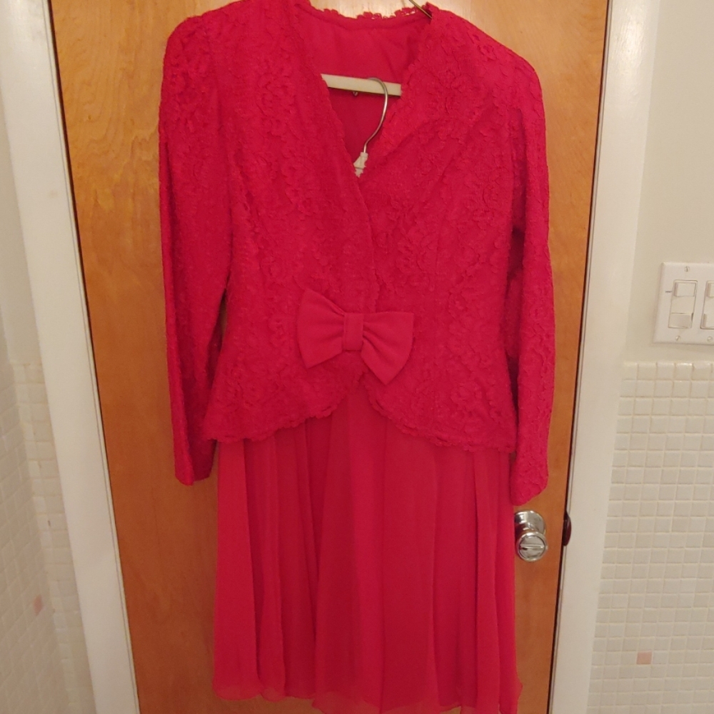 Red, 2 piece jacket with skirt